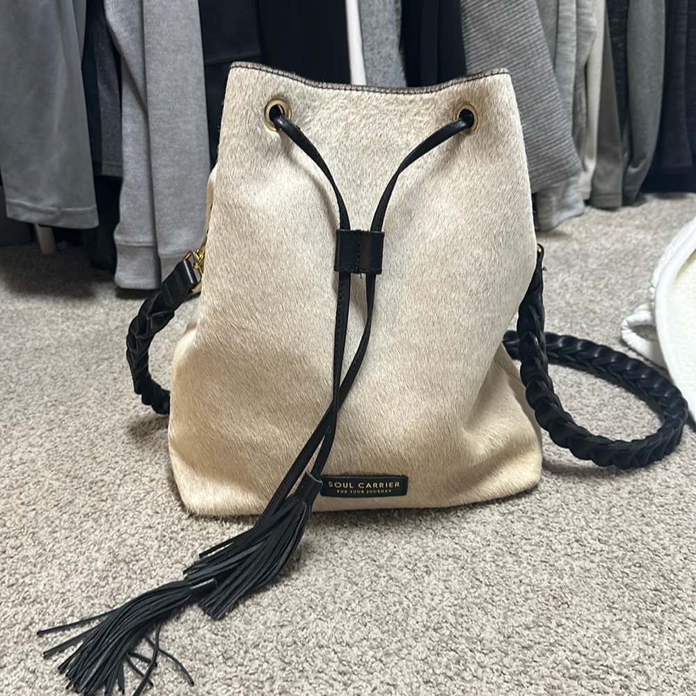 Soul Carrier Bucket Bag